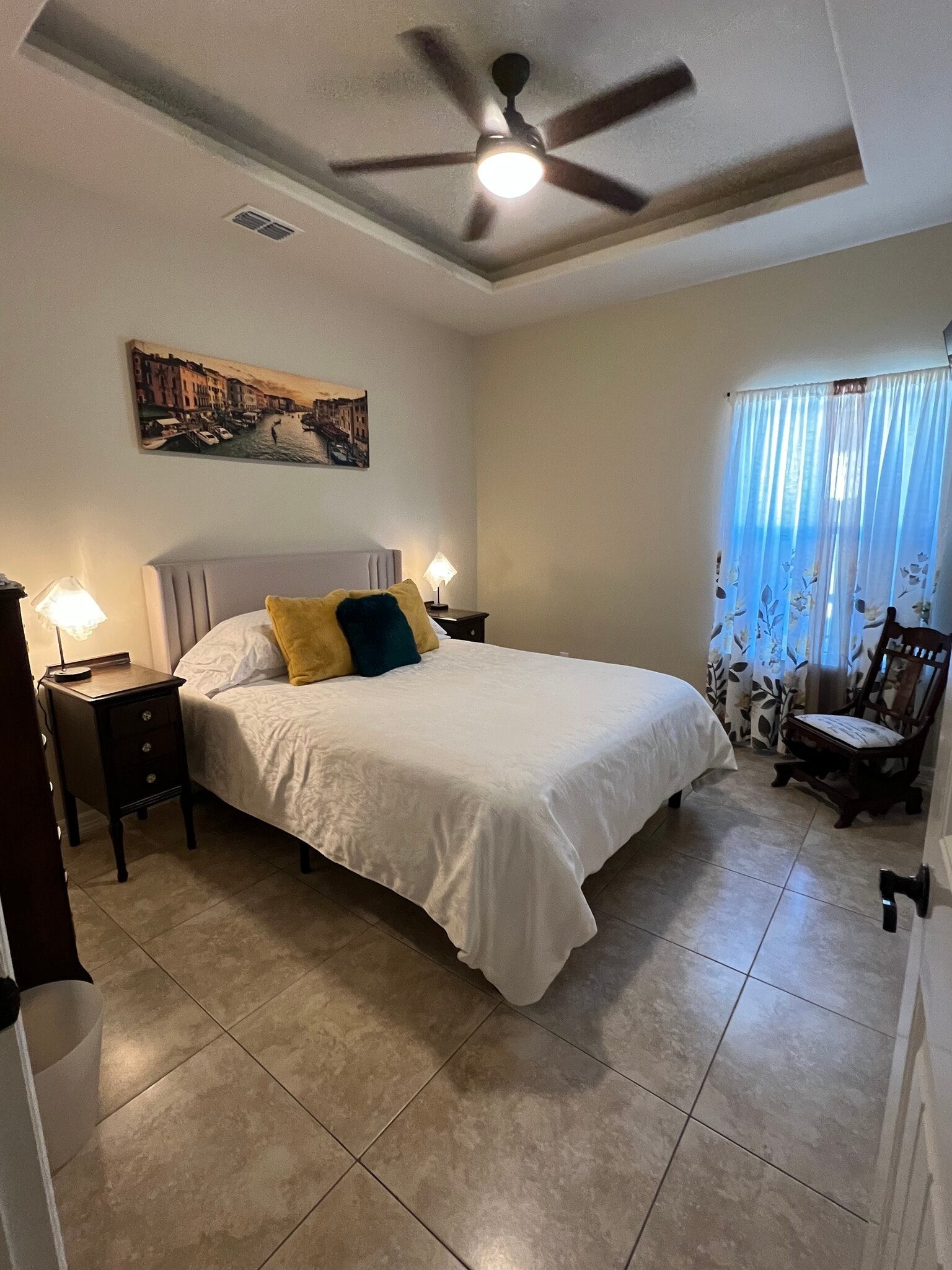 Building Photo - 2100 Rice Ave