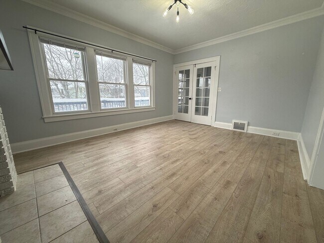 Building Photo - 2174 Oakdale Rd