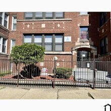 Building Photo - 8019 S Carpenter St