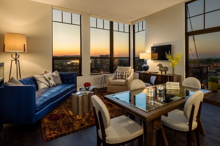 Building Photo - The Residence at Belle Square