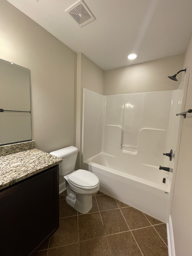 Building Photo - 219 Capstone Dr