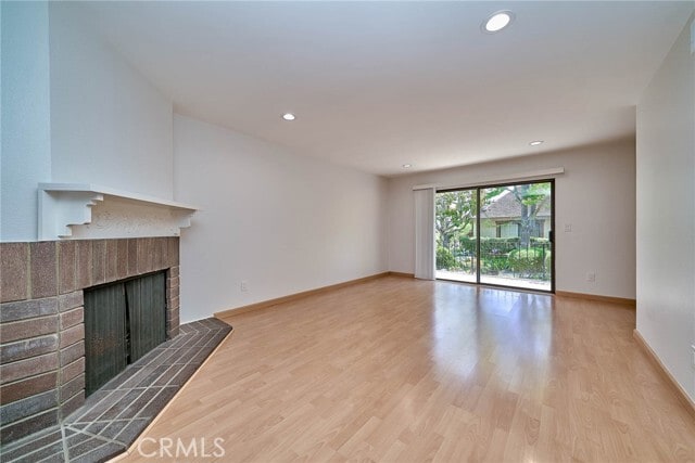 Building Photo - 28114 Ridgepoint Ct