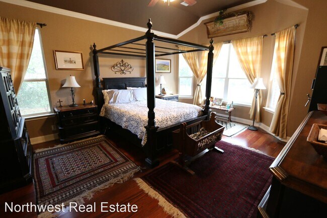 Building Photo - 4 br, 2.5 bath House - 11206 Burnt Sienna