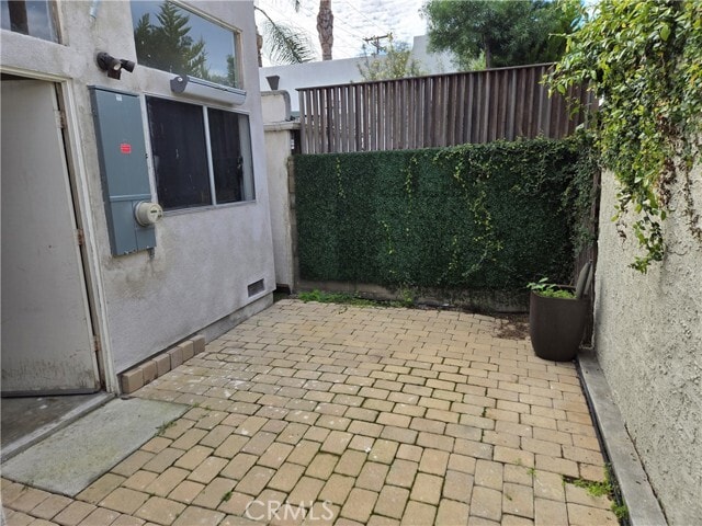 Building Photo - 4979 E 14th St