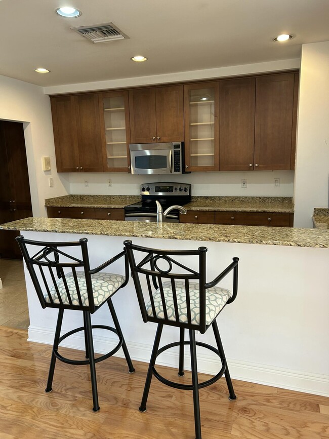 Building Photo - 11627 SE Florida Ave