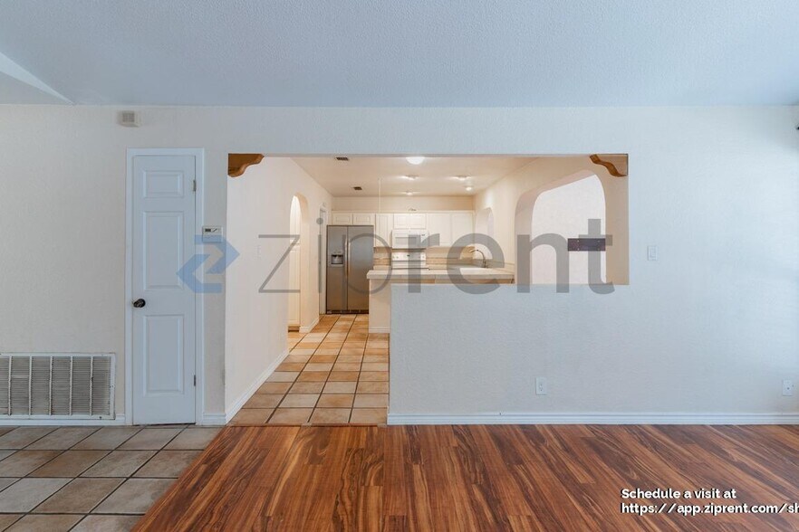 Building Photo - 4903 Sage Hen Dr