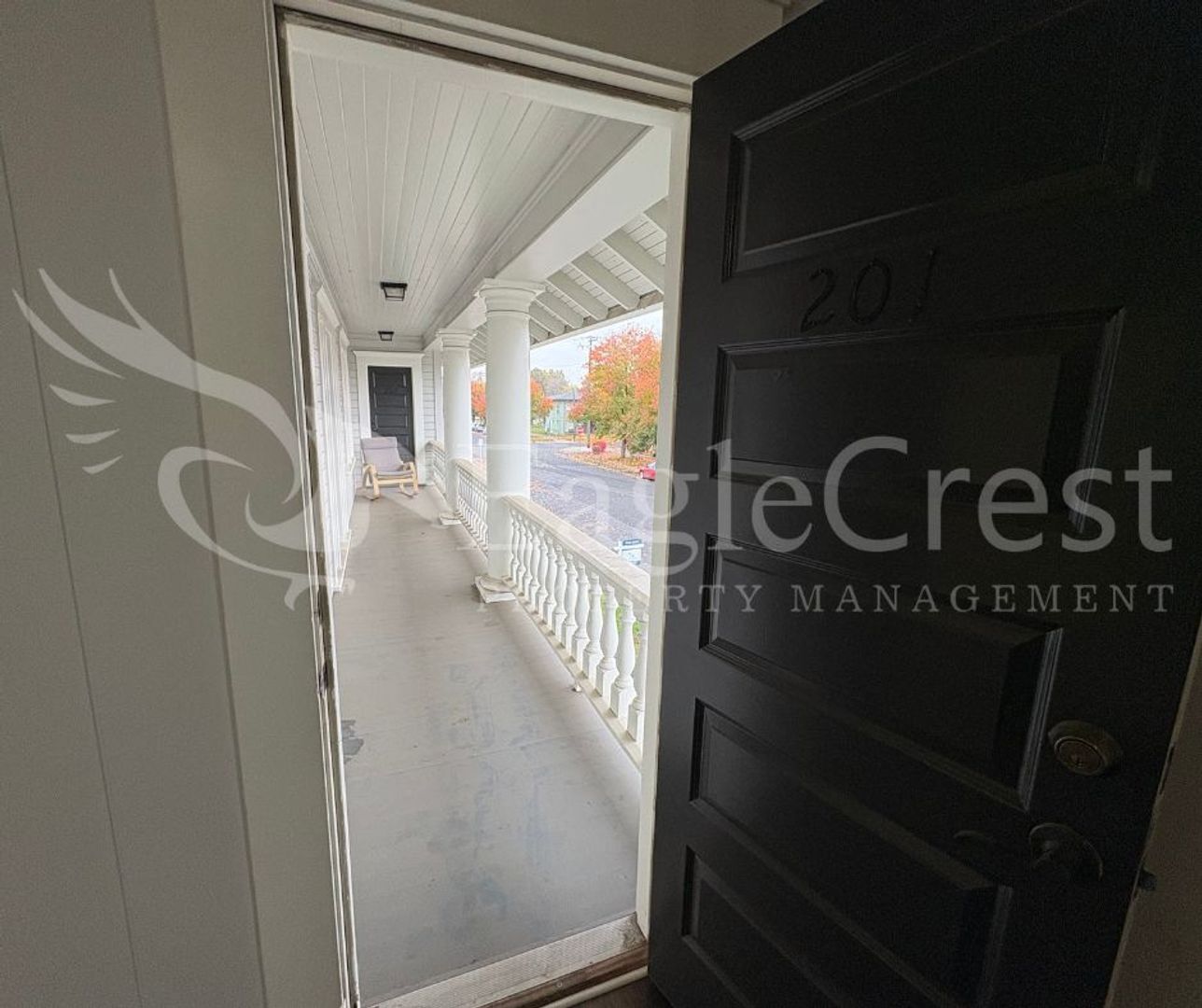 Building Photo - 105NSP