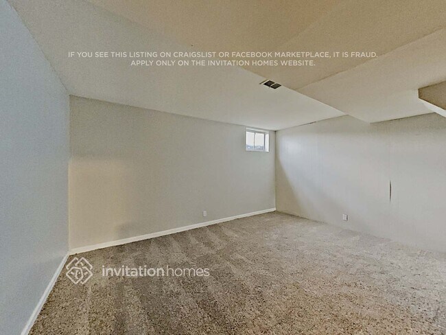 Building Photo - 7361 Quivas St