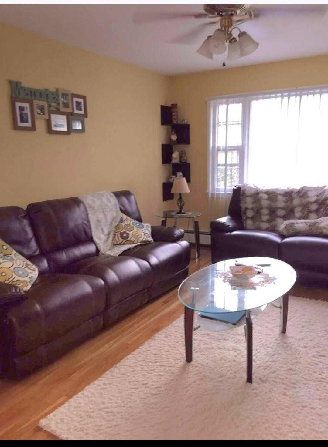 Living room - 1521 Jefferson Ave
