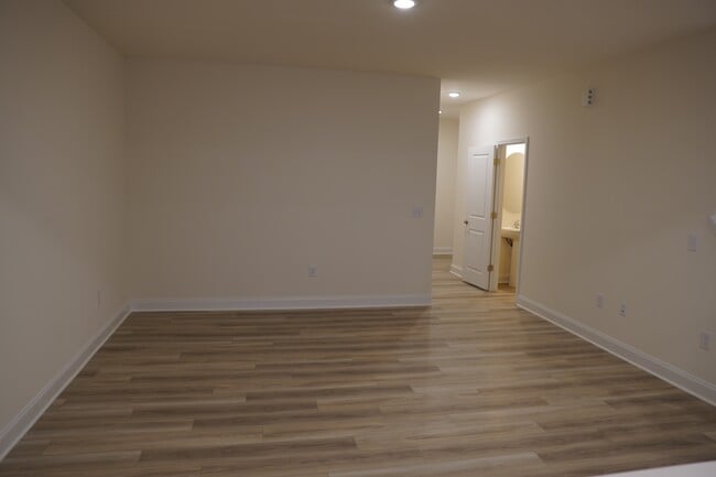 Building Photo - 60 Honeydew Wy