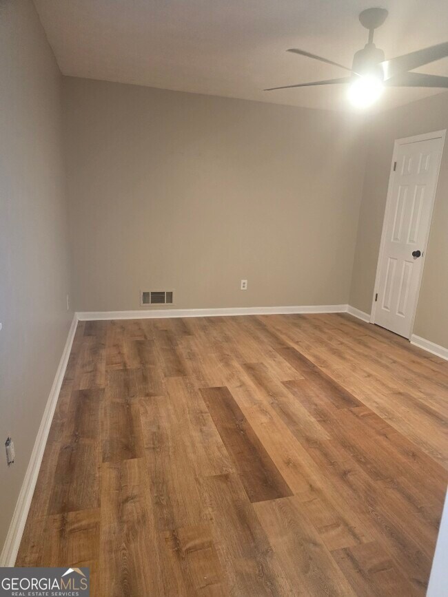 Building Photo - 3541 Santa Leta Dr