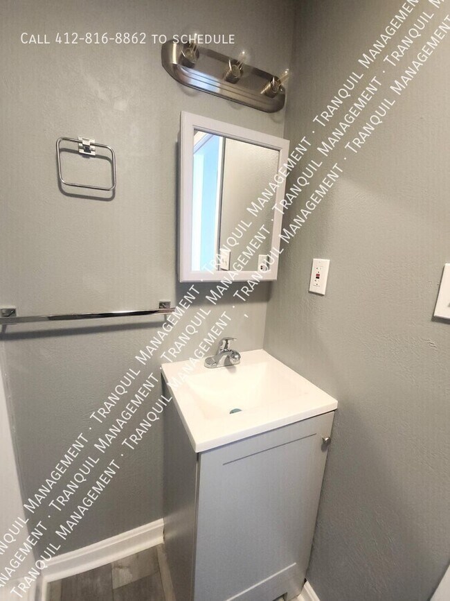 Building Photo - 540 Reed St