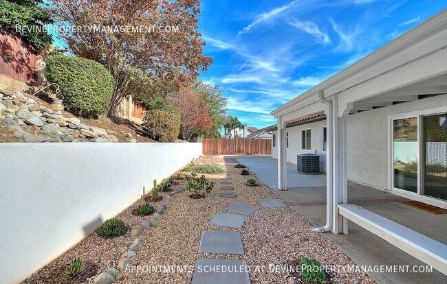 Building Photo - 9814 Hibiscus Ct