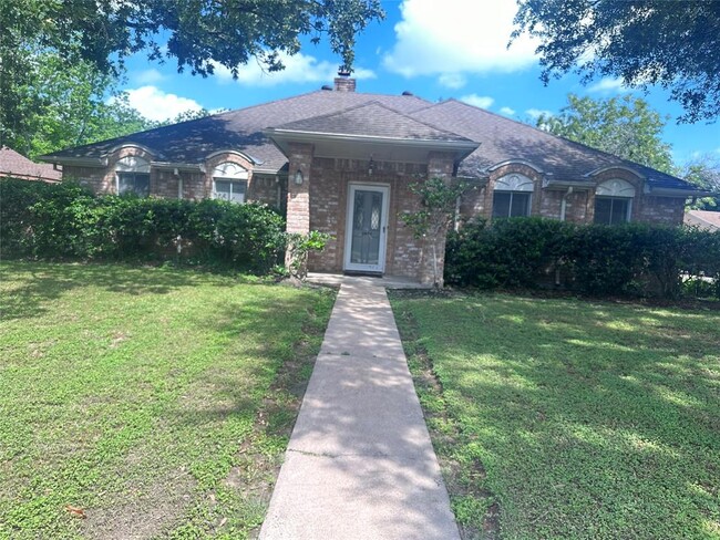 Primary Photo - 5902 Pincay Oaks St