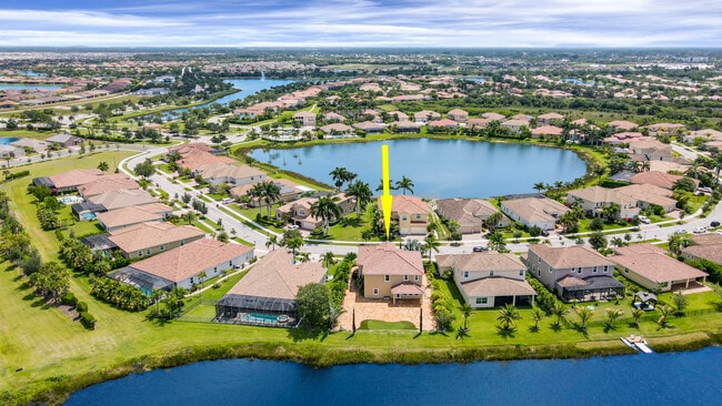 Building Photo - 12101 SW Aventino Dr