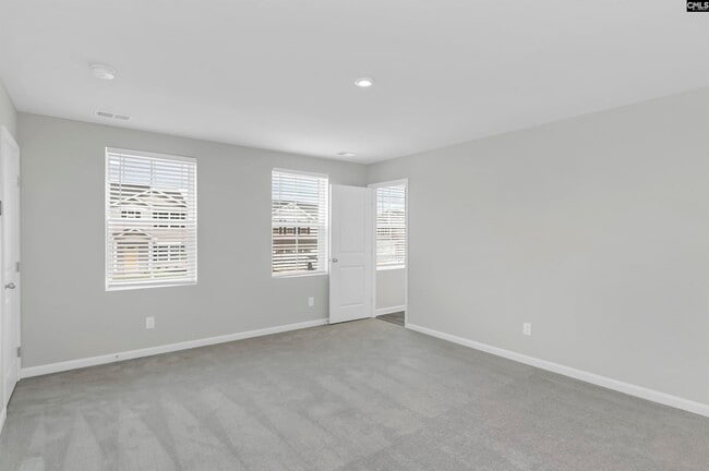 Building Photo - 3041 Blue Brook Ln