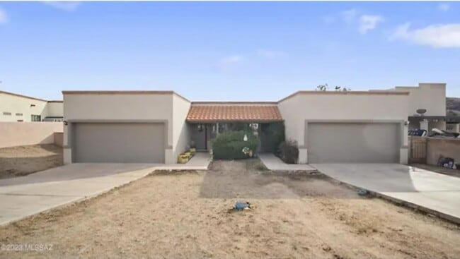 Building Photo - 2442 N Alexa Cir