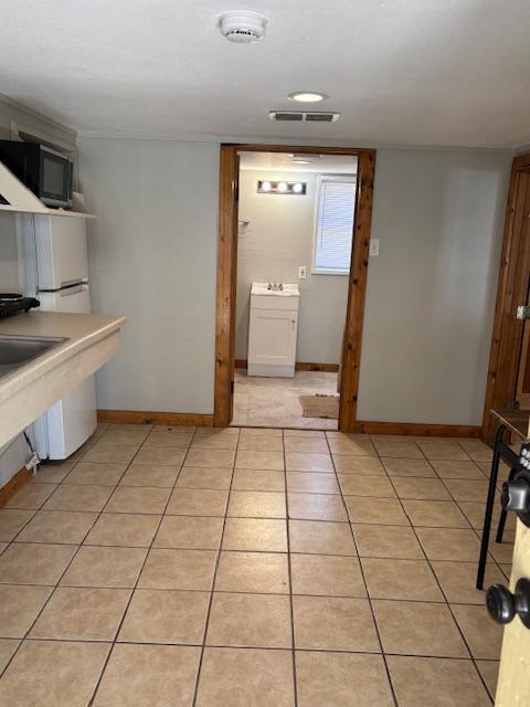 Building Photo - 339 S Whitney St