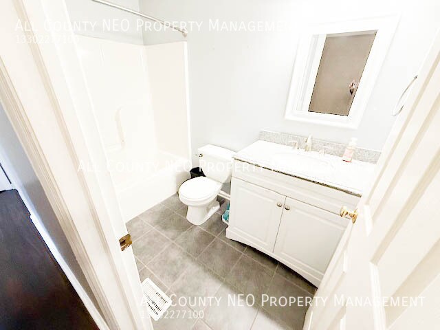 Building Photo - 10150 Gloucester Rd