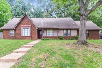 Building Photo - 5672 Remsen Ave