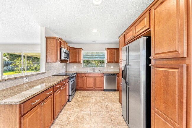 Building Photo - 406 N Neptune Dr