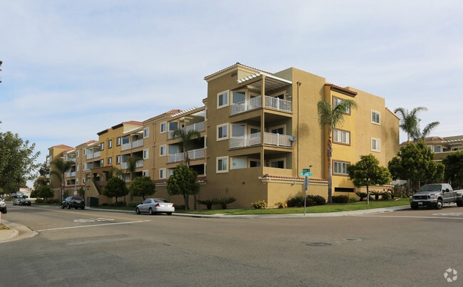 Primary Photo - Summit Village