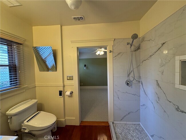 Building Photo - 1270 Mar Vista Ave