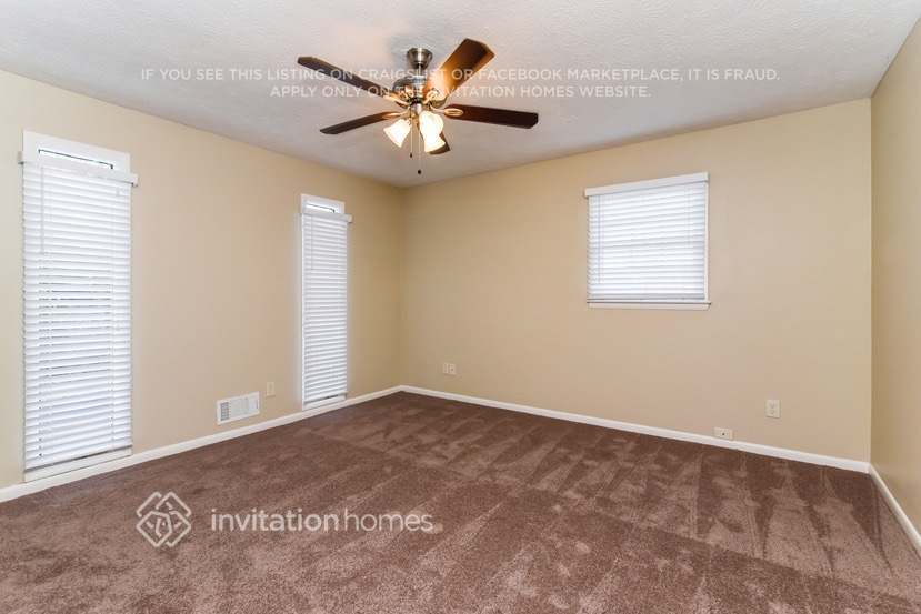 Building Photo - 3396 San Antonio Dr