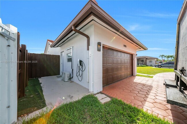 Building Photo - 14795 SW 174th St