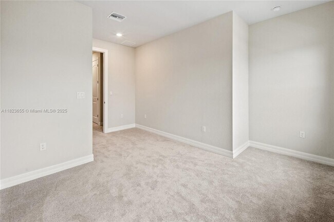 Building Photo - 4488 Appleton Cir E