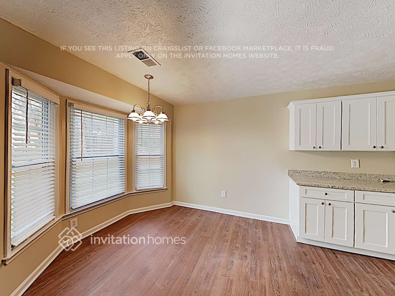 Building Photo - 103 Honeysuckle Ln