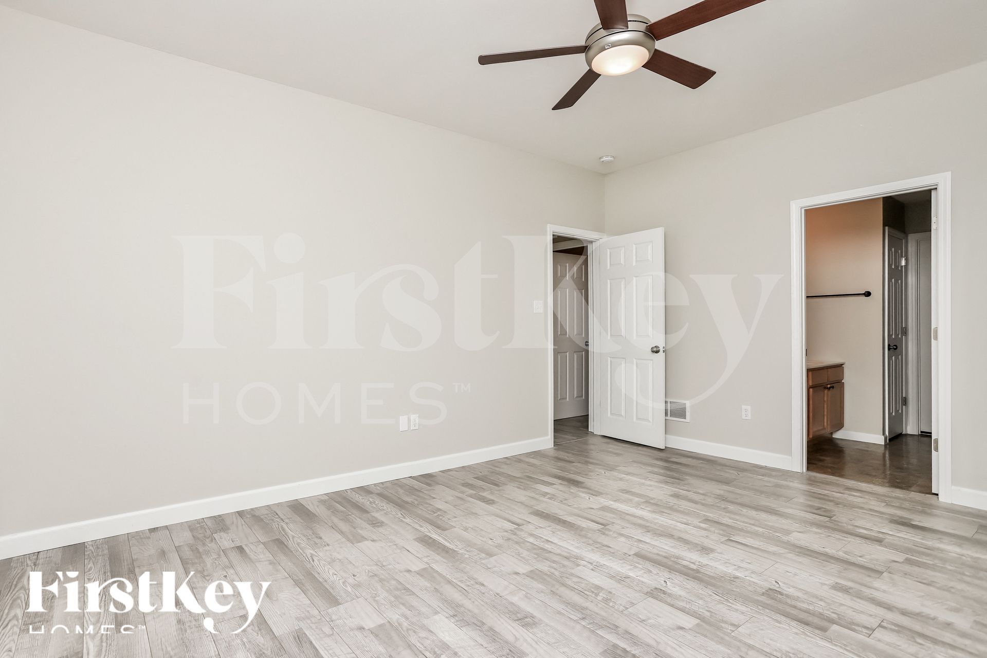 Building Photo - 1014 Glengarry Dr
