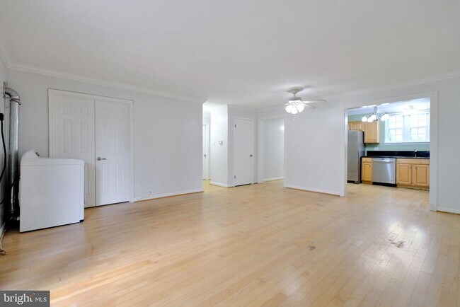 Building Photo - 14420 Turin Ln