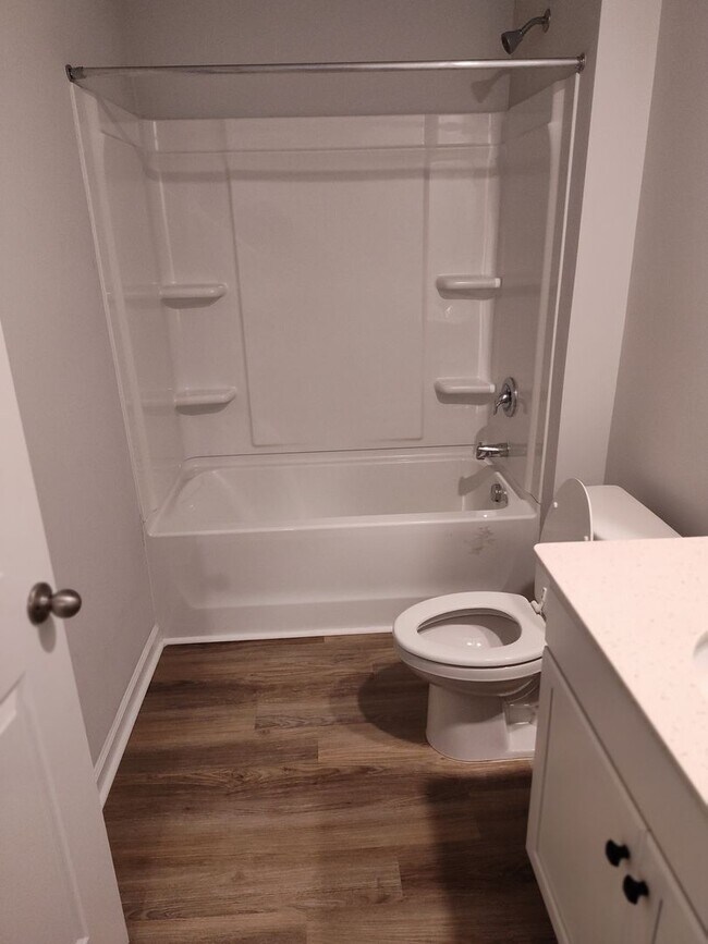 Building Photo - 1514 HERTIAGE CIRCLE SE CULLMAN AL 35055