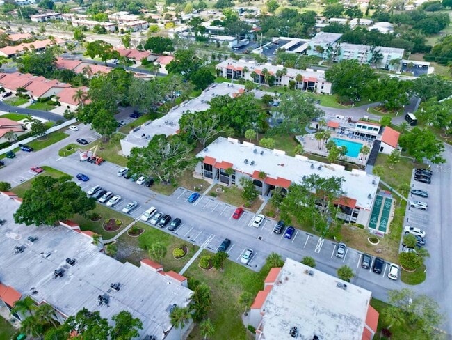 Building Photo - 3255 S Beneva Rd