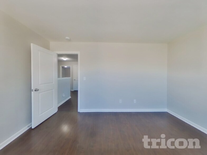 Building Photo - 104 Shadow Woods Rd