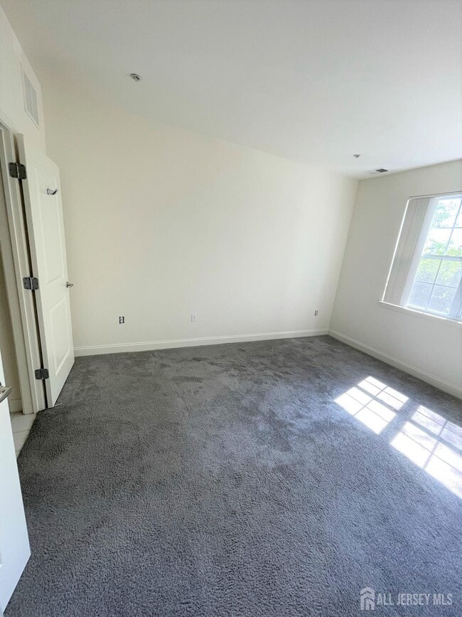 Building Photo - 1118 Giordano Ave