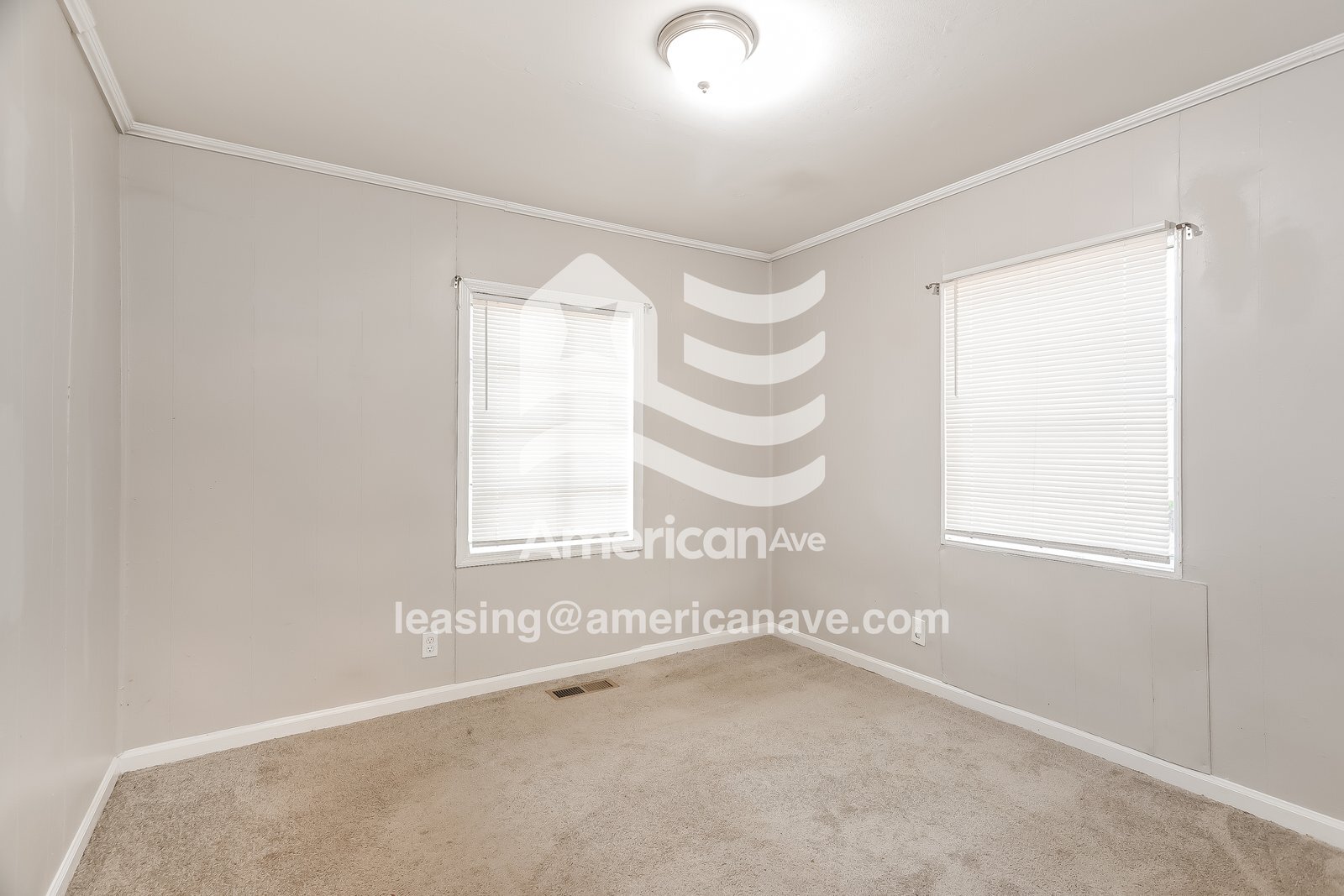 Building Photo - 719 Jeannine Ct