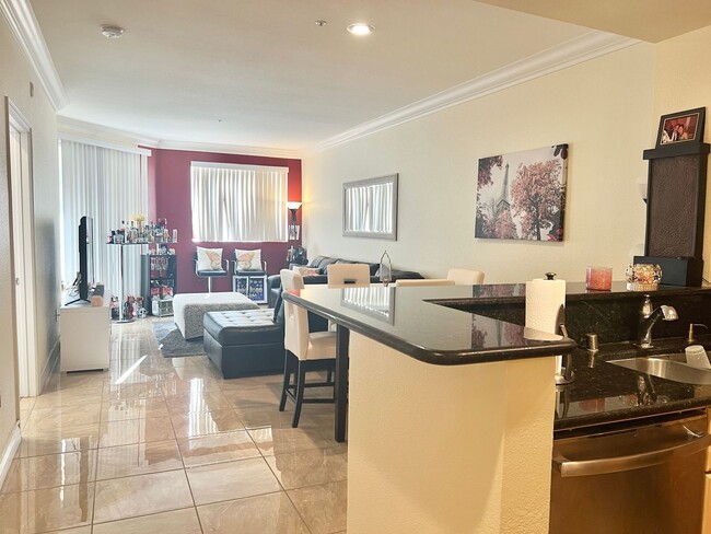 Primary Photo - Meridian FURNISHED 2 BDR /2 BATH Luxury Co...