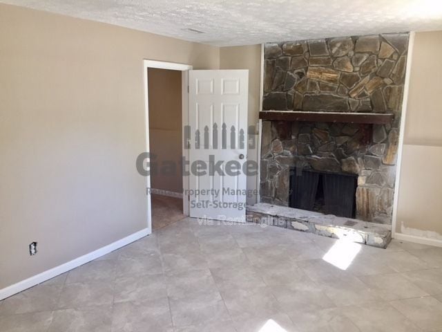 Building Photo - 108 Grenoble Rd