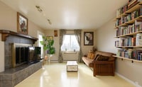 Building Photo - Elevate your Lifestyle!, Close to Everythi...