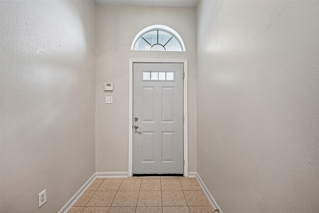 Building Photo - 9241 Clearwood Landing Blvd