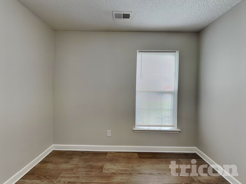 Building Photo - 967 Ashland Ave