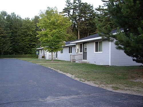 Building Photo - Drummond Island Apartments