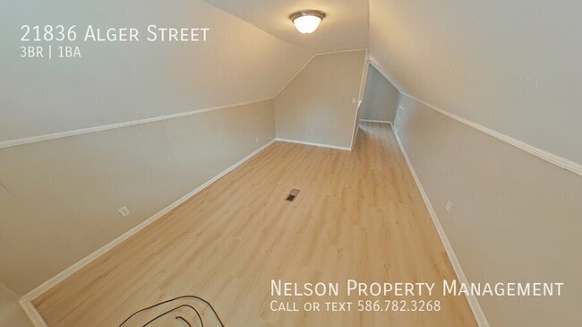 Building Photo - 21836 Alger St