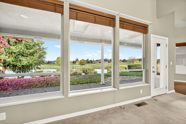 Building Photo - 460 Robert Trent Jones Blvd