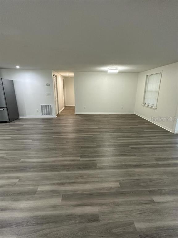 Building Photo - 38146 Archer Ave