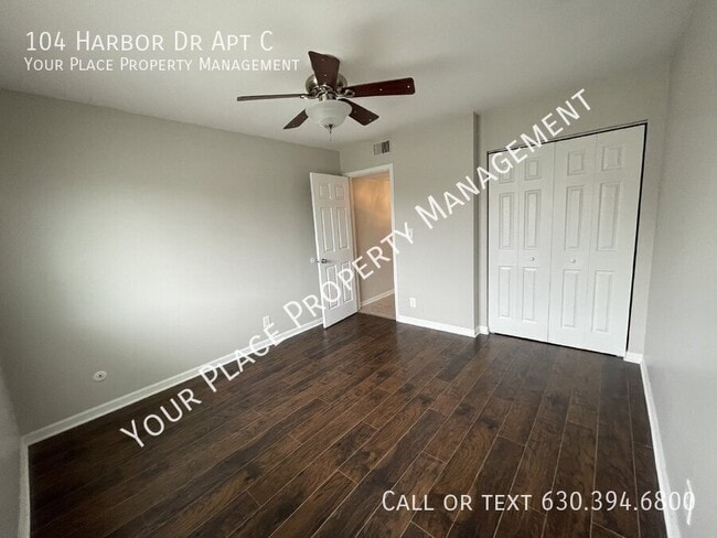 Building Photo - 104 Harbor Dr