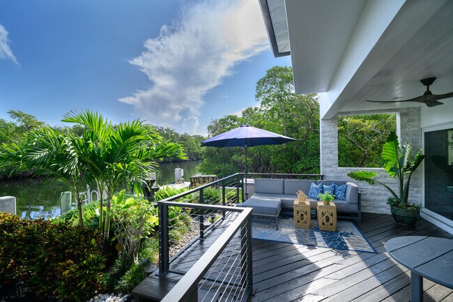 Building Photo - 5246 Boca Marina Cir S