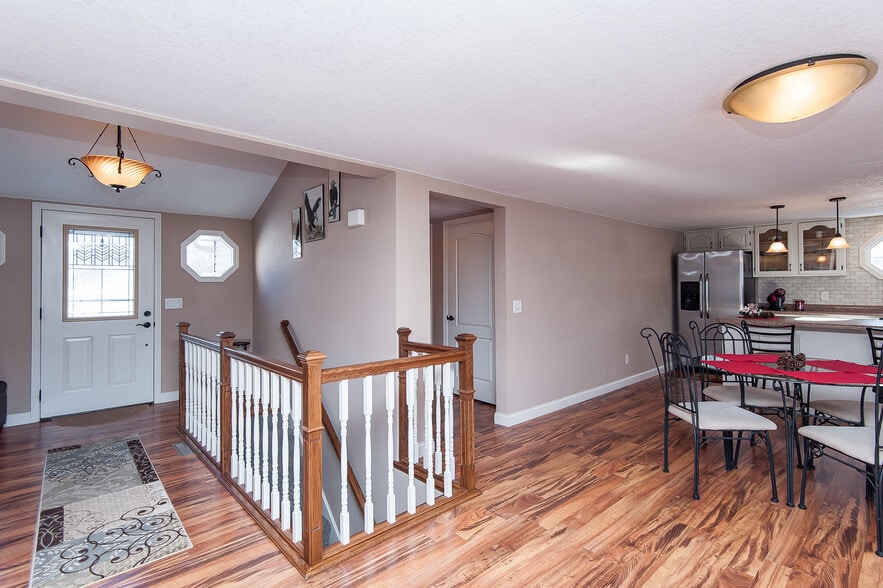 Entry/Kitchen - 67951 County Road 76